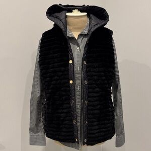 Charter Club Black Reversible Faux-Fur Puffer Vest,